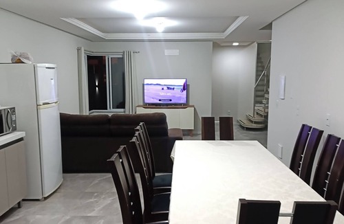 Cachoeira do Bom Jesus House | House in a gated community in Cachoeira do Bom Jesus