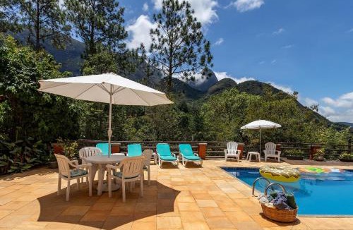 Araras Villa | House in Araras: Pool, Sauna, and Included Services!