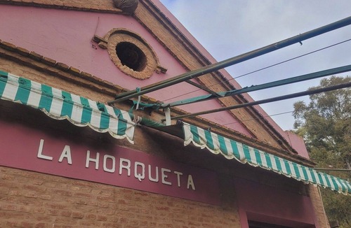 Partido de Chascomus House | House in Estancia - Perfect for groups