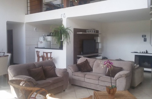 Mairipora Cottage | House in gated community with access to the Paiva Castro Dam