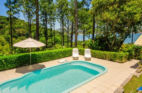 Florianopolis House | House in Paradise. Praia Mole beachfront