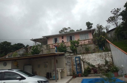 Governador Celso Ramos House | House with swimming pool