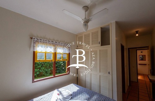 Ponta das Canas House | House with 1 suite - Balcony and barbecue - Outdoor pool