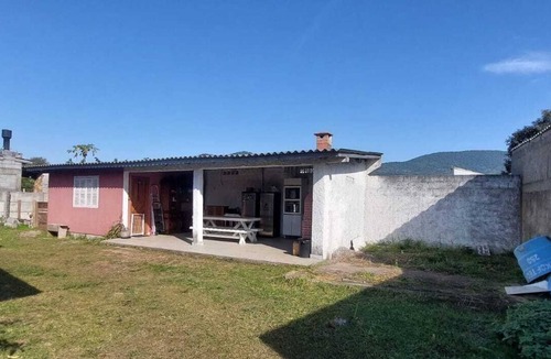 Sao Joao do Rio Vermelho House | House with 2 bedrooms, single-story - Mozambique Beach