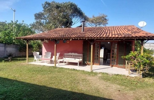 Sao Joao do Rio Vermelho House | House with 2 bedrooms, single-story - Mozambique Beach