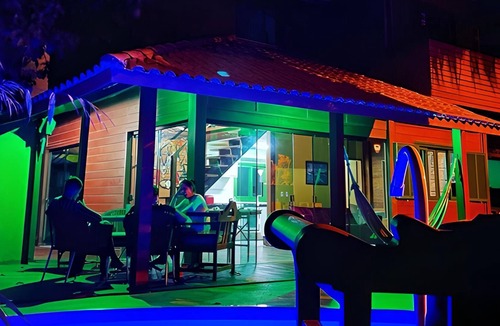 Rio Vermelho Sul House | House with pool and games room on the beach in Mozambique Florianópolis