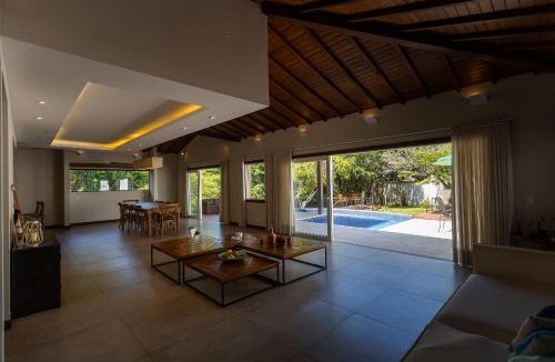Ferradurinha House | House with Pool and Beach Access | Cavalo Marinho
