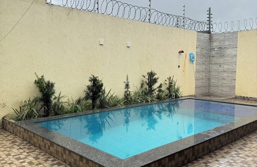Jardim Europa House | House with pool and gourmet area for up to 8 people
