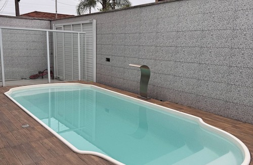Florianopolis House | House with pool in Greater Florianópolis, space with pool table and barbecue.