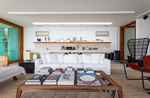 Mangaratiba Ski Chalet | House with private beach in Porto Bello Mangaratiba