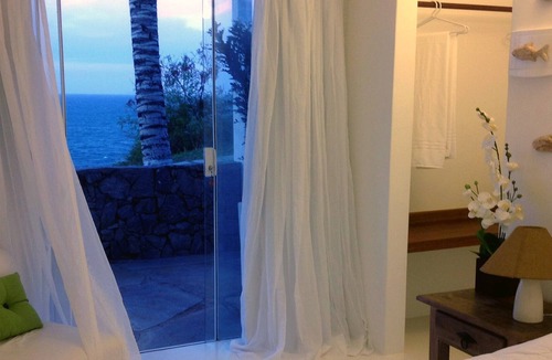 Joao Fernandes House | House with Stunning Ocean View 100 mt. from Joao Fernandinho beach