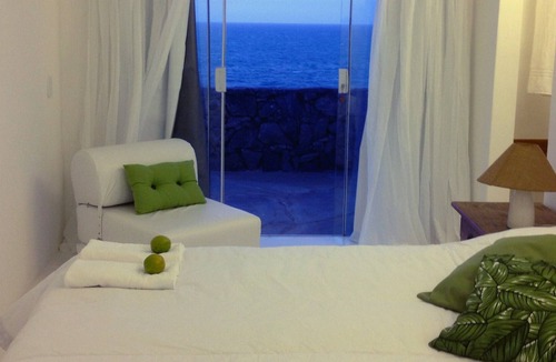 Joao Fernandes House | House with Stunning Ocean View 100 mt. from Joao Fernandinho beach
