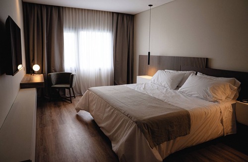 Bahia Blanca Hotel | Howard Johnson Hotel & Spa Bahía Blanca