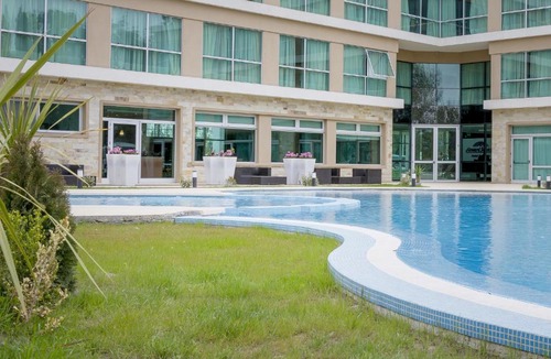 Neuquen Hotel | Howard Johnson Neuquen