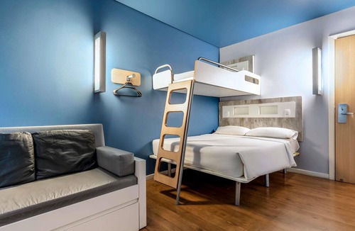 Funcionarios Hotel | ibis budget BH Afonso Pena Savassi