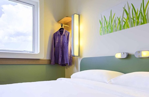 Aguas Belas Hotel | ibis budget Curitiba Aeroporto