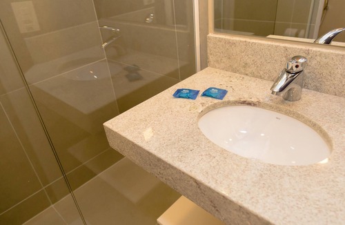 Lorena Hotel | Ibis Budget - Circuito da Fé