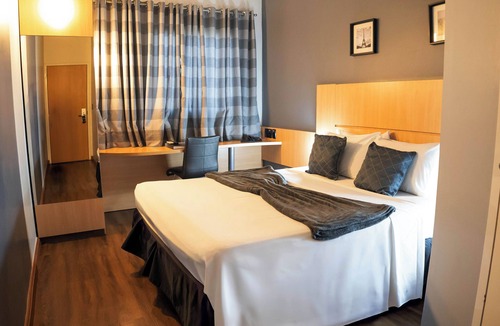 Bairro do Comercio Hotel | ibis Contagem Ceasa