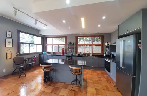 Catete House | Ideal for groups of 4. Prime location. Pool/Barbecue area.