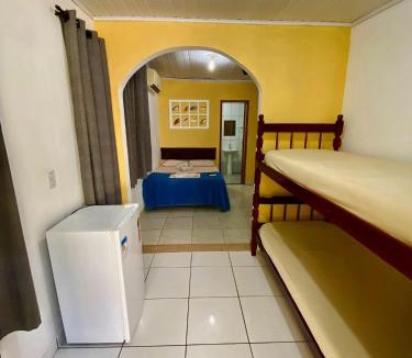 Vila do Abraao House | Ilha Grande Trip Economic