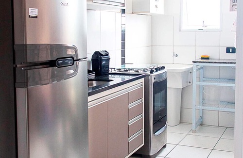 Centro Apartment | Incrível Apto com piscina e churrasq em Ubatuba/SP