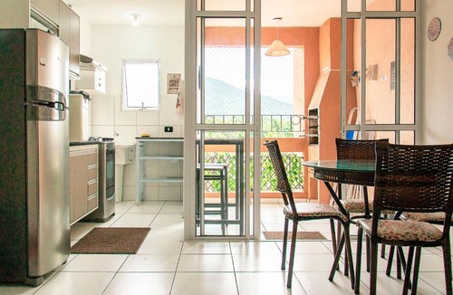 Centro Apartment | Incrível Apto com piscina e churrasq em Ubatuba SP