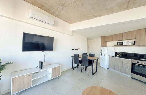 Constitucion Apartment | Increibles vistas a la Av 9 de Julio