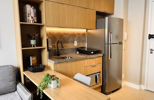 Bela Vista Apartment | Inspiration Frei Caneca | Decorated Apartment with Private Room