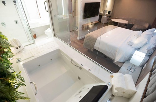 Cabana do Pai Tomas Hotel | Intercity BH Expo