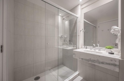 Alto da Gloria Hotel | Intercity Curitiba Centro Cívico