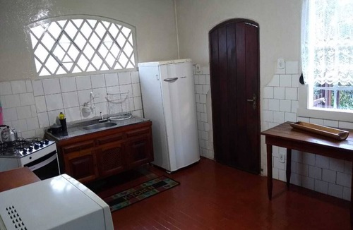 Fracalanza House | It is located 700 meters from Capivari tourist center, within walking distance.