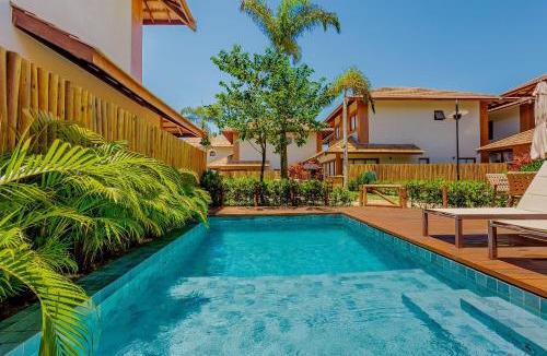 Itacimirim Apartment | IT131 Bungalow w/4 Suites, Beachfront Condominium