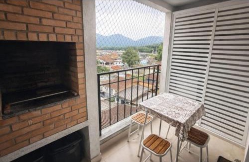 Umuarama Apartment | Jathy - centro, Varanda Gourmet, ar condicionado, Piscina e Wi-Fi