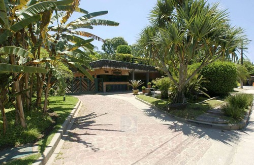 Juquehy Condo | Juquehy Condominium Beachfront 62: best location on the beach