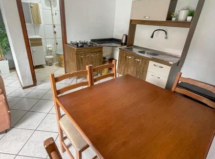 Castelo Branco Apartment | Kit Net Meia Praia Itapema - SC