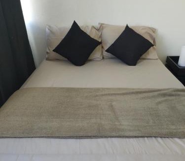 SHCS Apartment | Kit Osaka