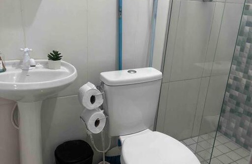 Vila Regina Apartment | Kitnet 306 centro, com linda vista janela, tv smart