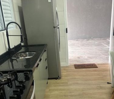 Tatuquara House | Kitnet bem equipada para 2 pessoas