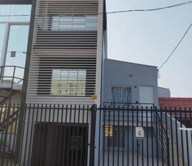 Uvaranas House | kitnet central com linda vista 75