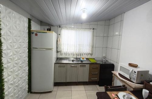 Centro Apartment | KITNET COM AR CONDICIONADO, TV A CABO E WI-FI.