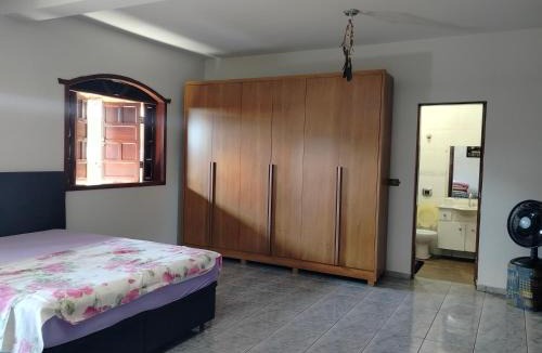Barao de Cacais House | Kitnet Espaçosa Mobiliada