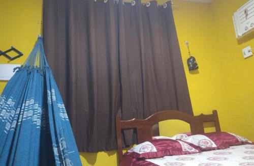 Compensa House | Kitnet para solteiro ou casal com banheiro e cozinha privativos