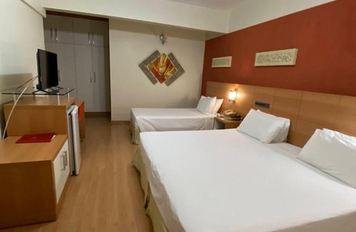 Nova Serrana Hotel | Líber Hotel Nova Serrana - Conforto na Rota da BR-262