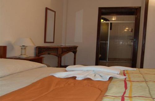 Cachoeira do Bom Jesus Apartment | La Alhambra Apart Hotel