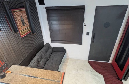 Cordoba Apartment | La Boheme - Urban Minimalist Comfort, Strategic Location