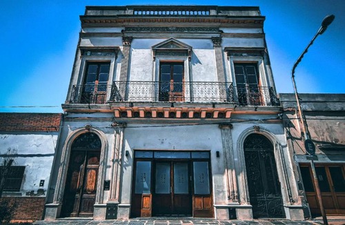 Chascomus Hotel | La Botica de 1852 Hotel