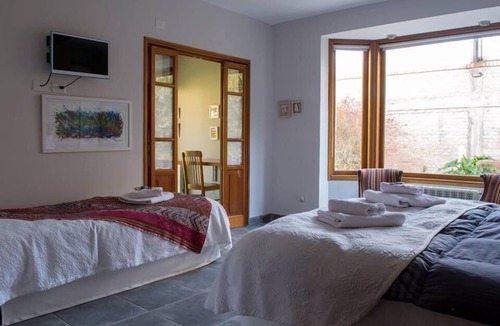 Trelew Hostel | La Casa de Paula Hosteria Artesanal