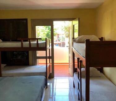 Encarnacion Hostel | La Casa de Pedro Hostel