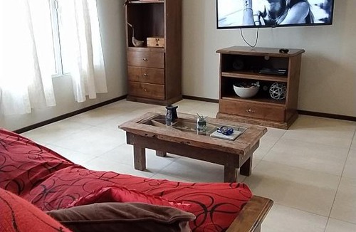Los Acantilados House | La Casa de Vero a 3 cuadras del mar
