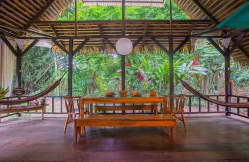 Cocles House | La Casita- Authentic Caribbean House steps to Cocles Beach